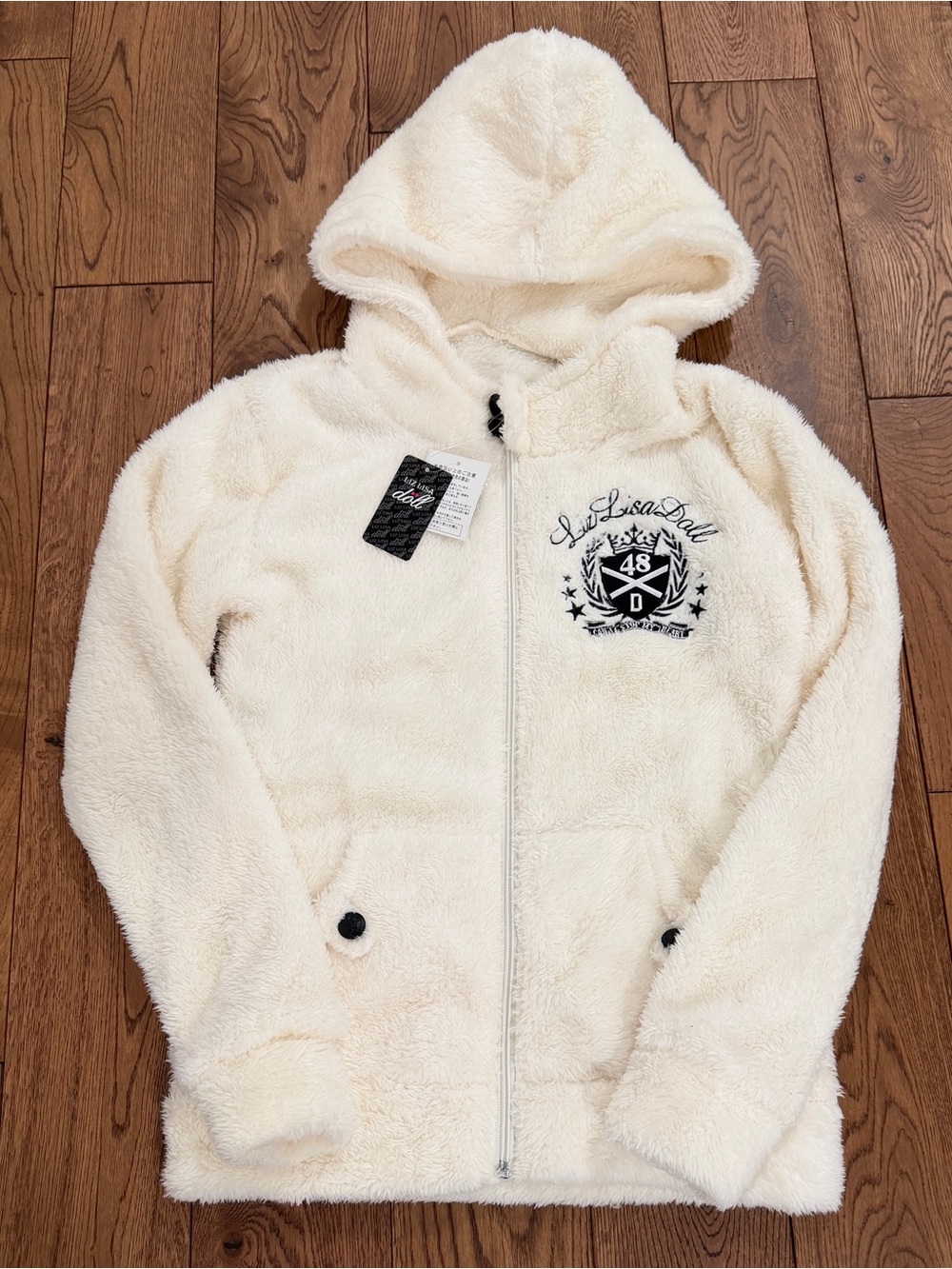 Liz Lisa Doll Gyaru Gal Plush Ivory Zip Up Jacket with Crest From Japan Shibuya